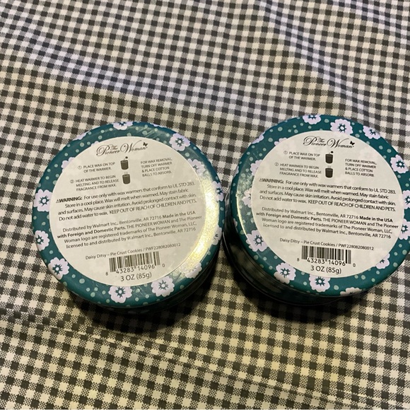 The Pioneer Woman figural wax melts scent pie crust cookies.Lot of 2 - Picture 9 of 16